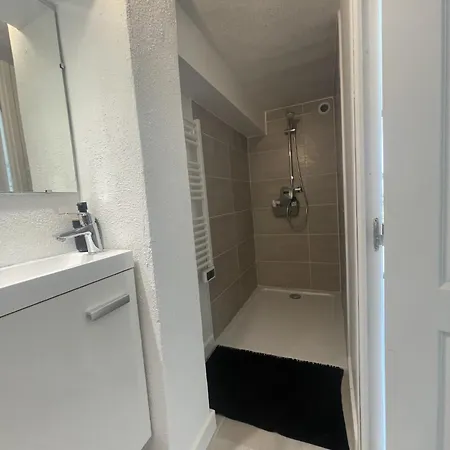 Habitación en casa particular La Matelloise